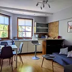24 Apartmán